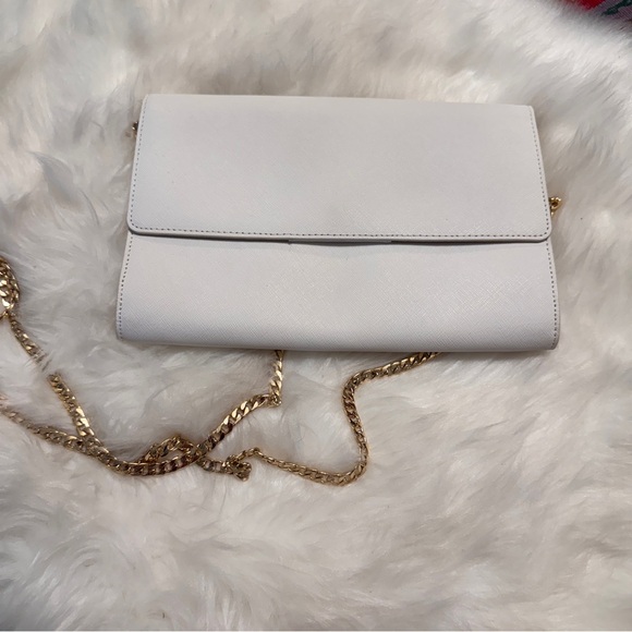 Women Brooks Brothers Elegant White Sofianno Leather Chain Bag